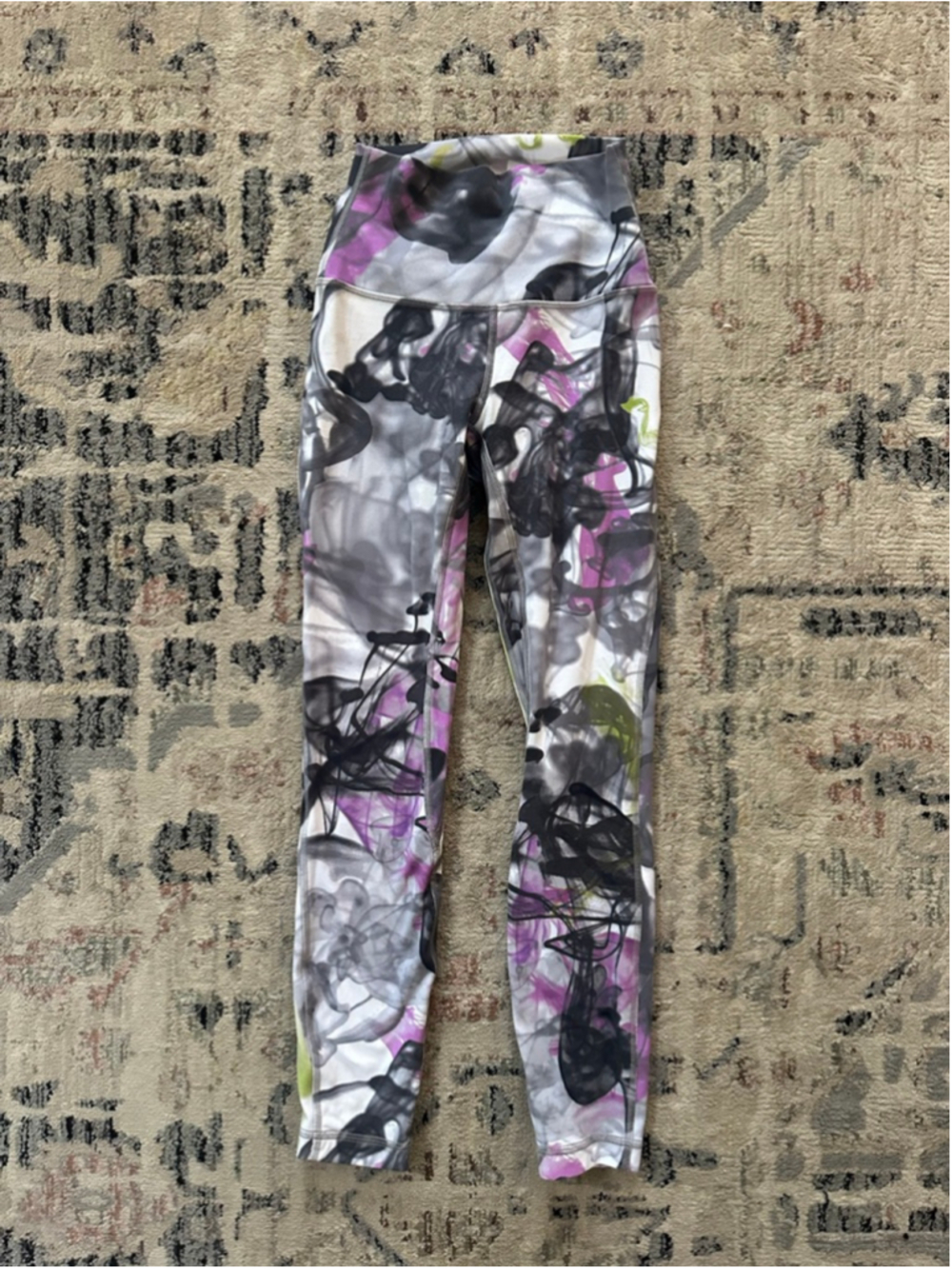 Women's Lululemon Leggings Size 6